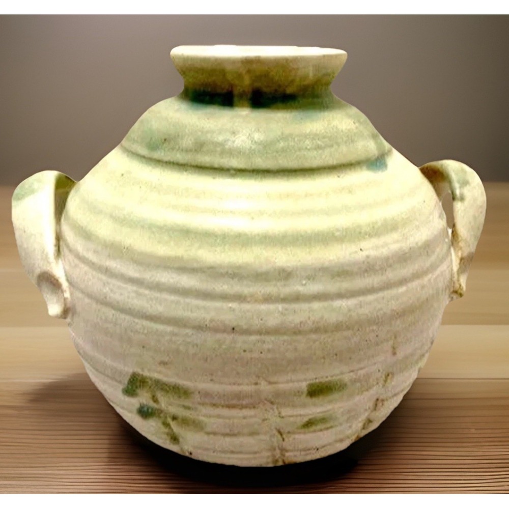 Art Pottery Vase Decor Signed Sanderson New Hampshire US Natural Beige Green 6"